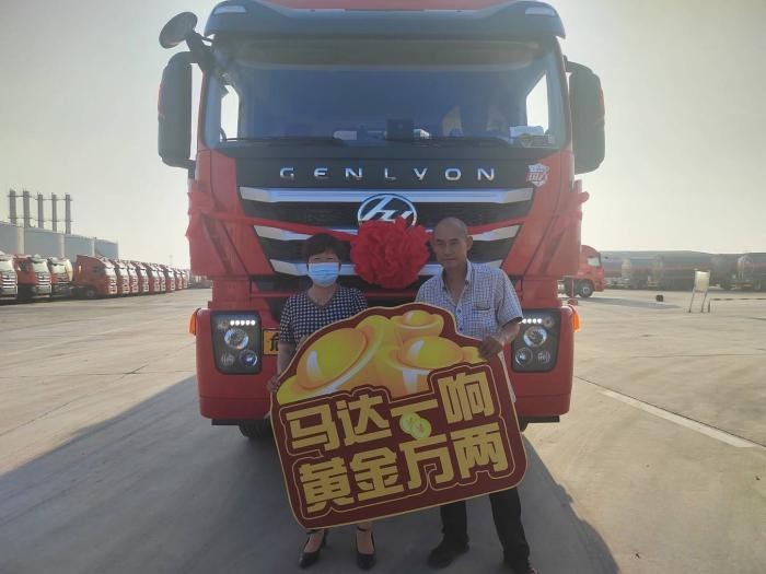 臨“危”不懼，紅巖杰獅C6-M PLUS牽引車伴您安全前行