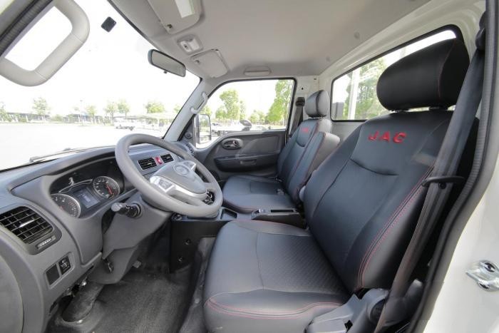 女性福音 小巧靈活的江淮1卡愷達X5出高端自動擋啦！