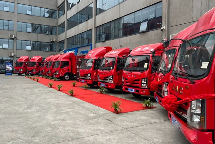 高效節油、多拉快跑，首批20臺威鈴K6車輛交付用戶！