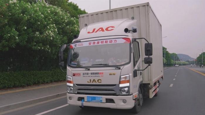 科班出身跑專線,他用江淮1卡帥鈴把生意做得風生水起