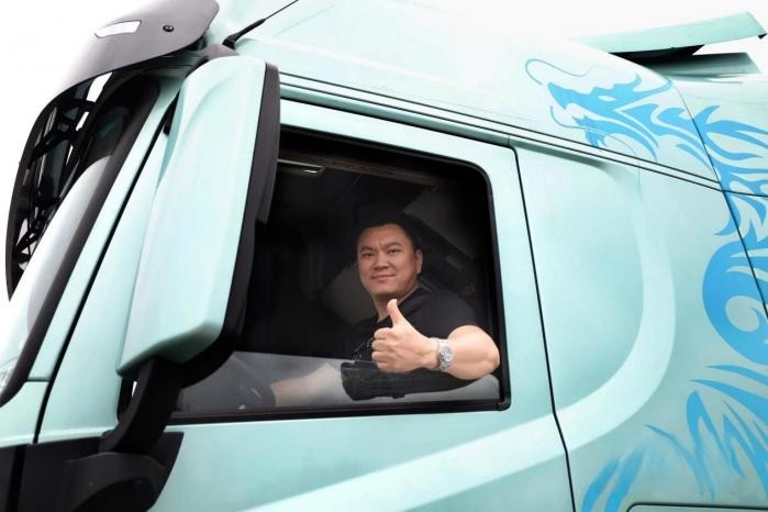 百公里油耗27L,東風(fēng)天龍GX全場景接力實測圓滿收官!