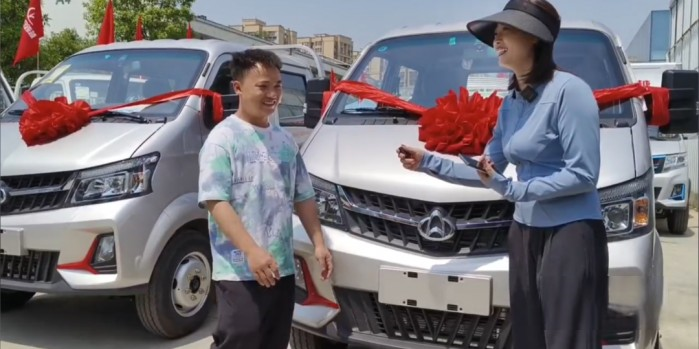 人氣火爆，持續熱銷！長安跨越王X7強勢引爆高端小輕卡市場！