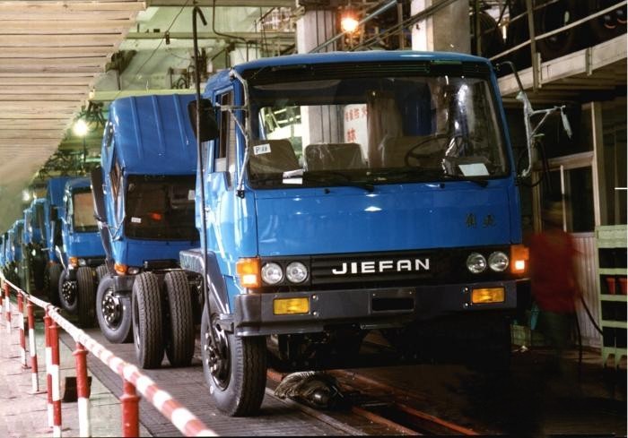 “走進解放卡車”系列欄目第二期：這代車，這代人，敢闖新路！