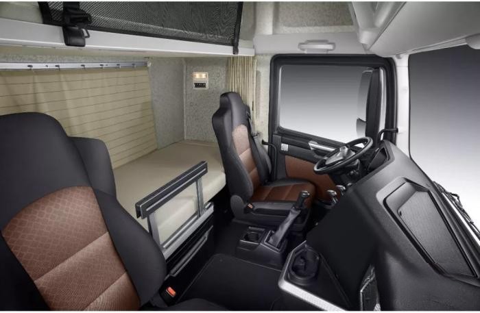 一汽解放J7給您算筆賬，全生命周期提升收益181000元！