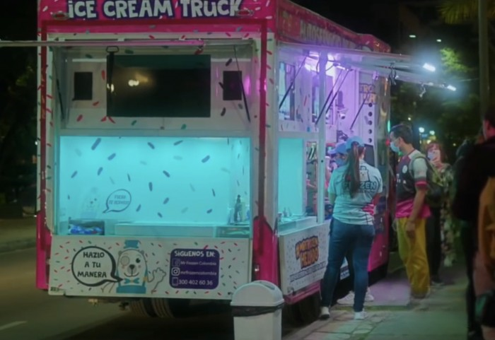 辭職創業經營流動冰淇淋車,江淮1卡國際帥鈴圓她“自由”夢