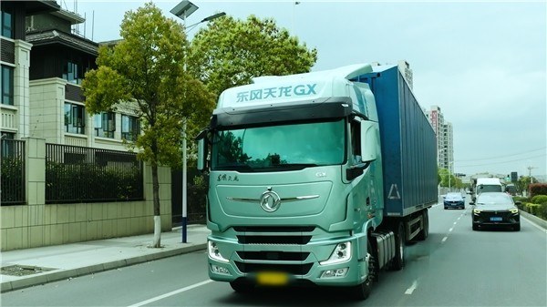 時(shí)代鑄英雄，鑫吉達(dá)物流有限公司董事長李傳升的生意經(jīng)