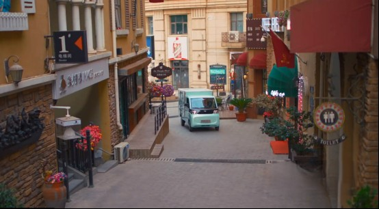 北汽雷馳廣告片新鮮出爐，用愛詮釋“向上的人生”