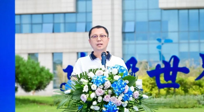 造車新勢力 共創(chuàng)星未來 ，徐工漢馳50臺純電動五小工程車發(fā)車！