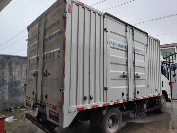 專業(yè)底盤舒適座艙更省錢 江淮運多多N6靠實力征服張倫亮的心