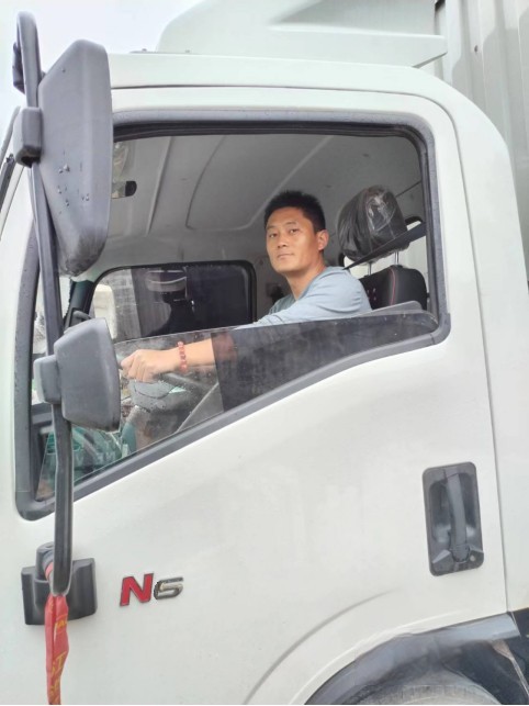 專業(yè)底盤舒適座艙更省錢 江淮運多多N6靠實力征服張倫亮的心