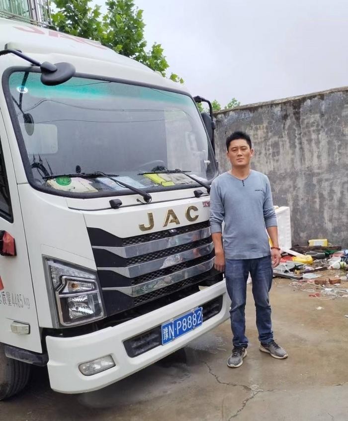 專業(yè)底盤舒適座艙更省錢 江淮運多多N6靠實力征服張倫亮的心