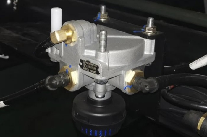 陜汽重卡:掌握輔助制動技術(shù),行車安全BUFF加滿!