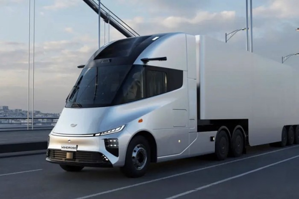 葦渡科技新能源重卡風(fēng)阻系數(shù)低至0.2755,塑造行業(yè)新高度