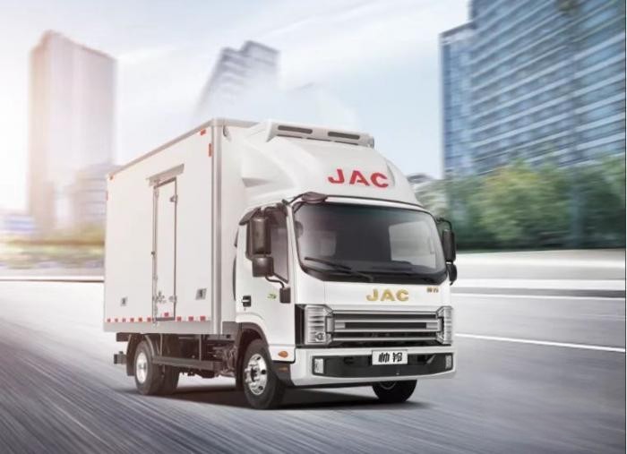 夏日冷鏈運輸忙,江淮1卡冷鏈1號提供高價值出行方案