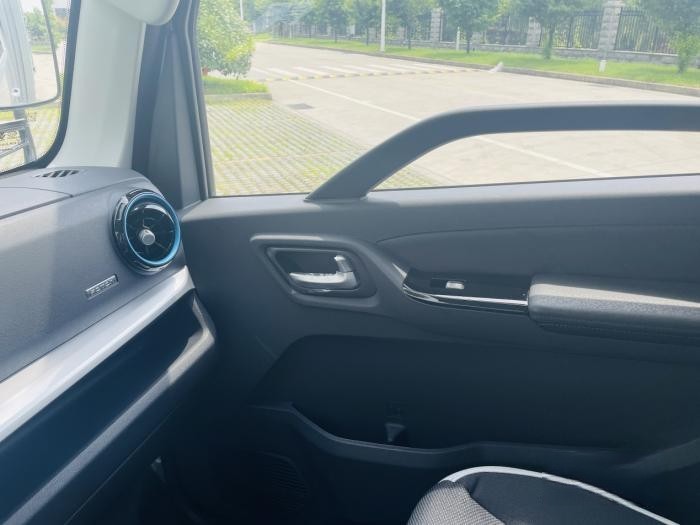 深度解讀行業(yè)首款A(yù)MT自動擋+獨立懸掛輕卡-歐馬可X pro