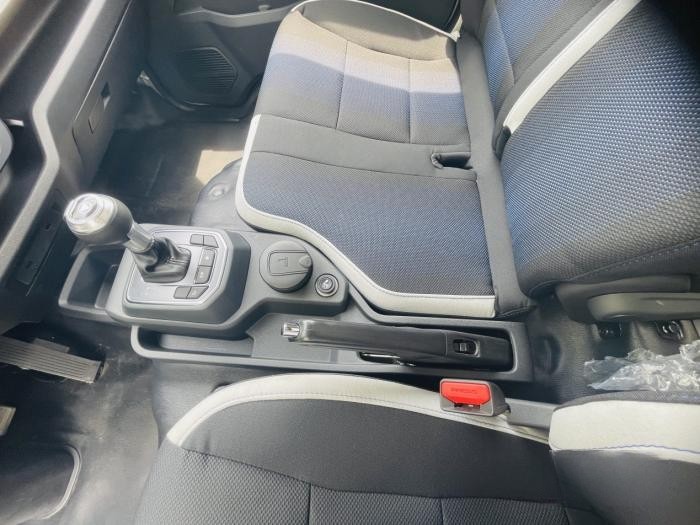 深度解讀行業(yè)首款A(yù)MT自動擋+獨立懸掛輕卡-歐馬可X pro