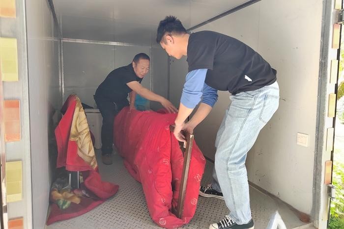 從送外賣到送貨物,王俊熹選擇與祥菱M2并肩奮斗