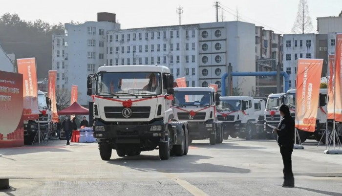 交作業!東風商用車上半年賣車8380輛,同比提升34.8%