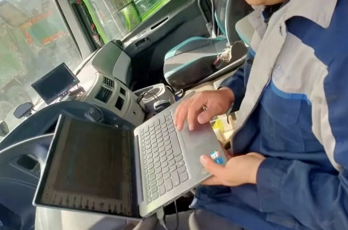 歐曼全勤王服務(wù) 成就工程運輸卡友全勤稱王！