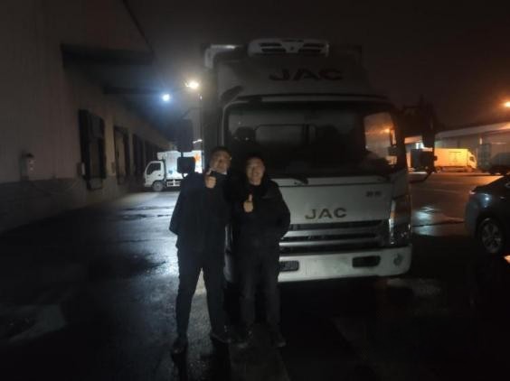 擇一車“白首”武漢王總終遇帥鈴圓夢中長途城際冷鏈物流!