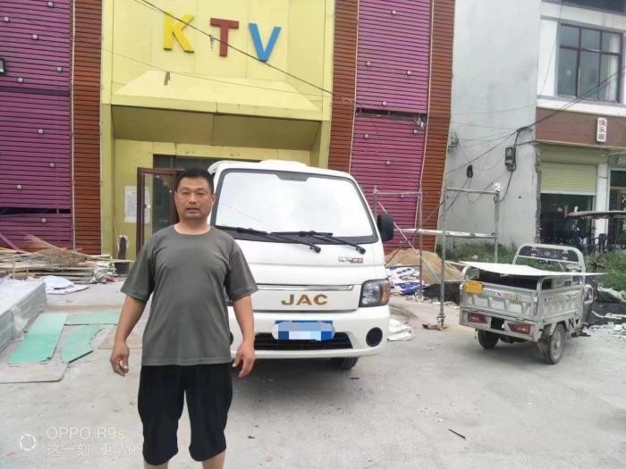 把貨物當(dāng)自己的認(rèn)真對(duì)待,他用江淮1卡愷達(dá)贏得用戶信賴