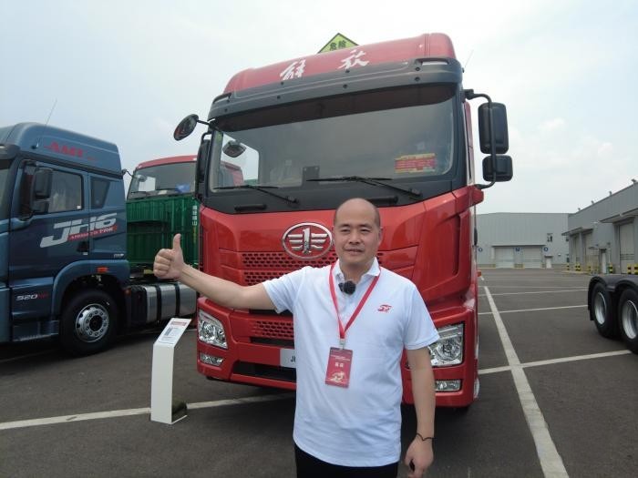 新安物流與解放青汽“闖關(guān)”危化品運輸 以千臺鑄信賴