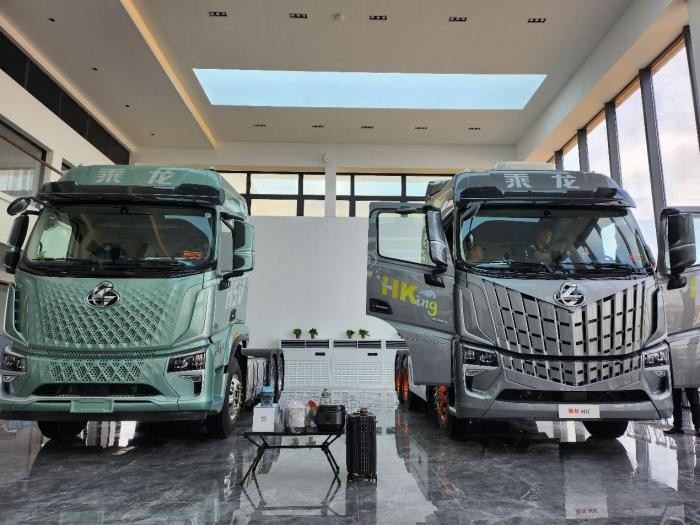 向5.1萬(wàn)臺(tái)沖刺，東風(fēng)柳汽乘龍2023年半年經(jīng)銷商會(huì)召開！