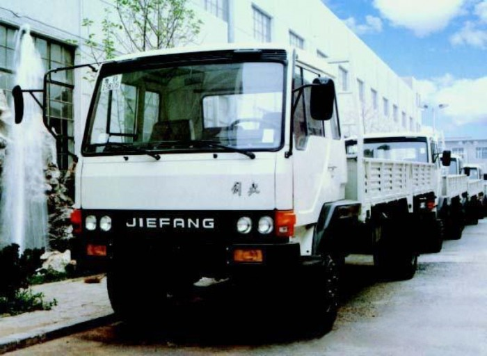 吹響解放卡車平頭化的第一聲號(hào)角-解放六平柴發(fā)展史