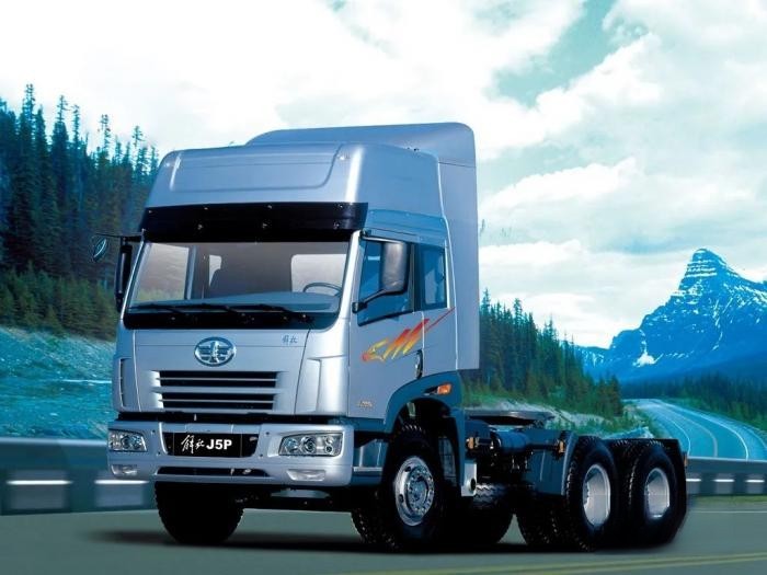 從學習模仿到全面自主-解放第五代產品奧威榮譽史