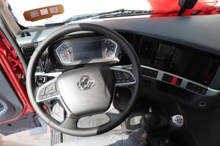 買到就是賺到!15年老司機對乘龍H5超輕版LNG贊嘆不已