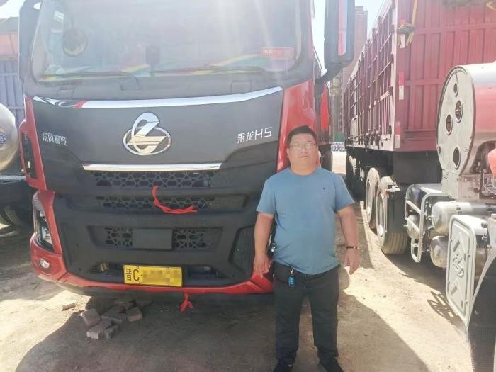 買到就是賺到!15年老司機對乘龍H5超輕版LNG贊嘆不已