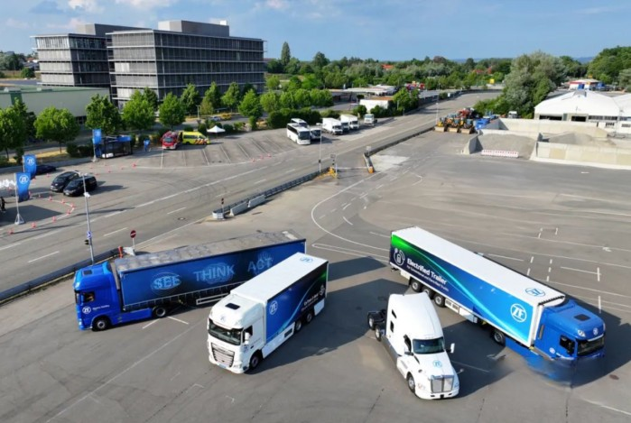 采埃孚展示先進(jìn)的商用車(chē)電驅(qū)橋系統(tǒng) 加速電動(dòng)出行