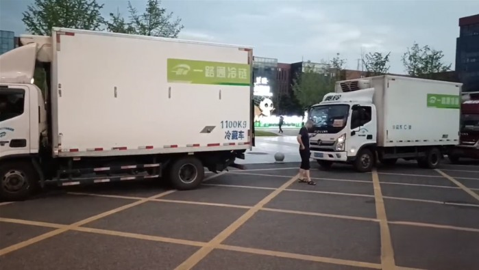 成都大運會：精彩紛呈的背后，奧鈴北極熊冷藏車一路保障