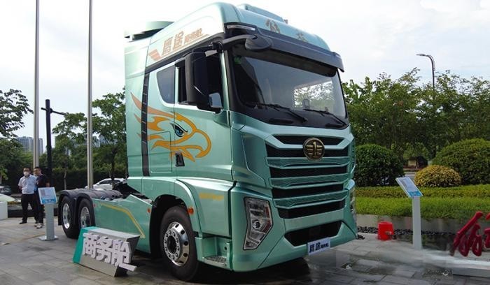 高端專屬定制化服務，為解放鷹途照亮未來征途