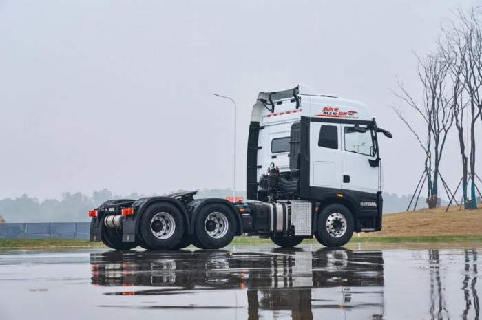 不等雙十一！三一重卡新朱宏現(xiàn)車拼團搶購，5人成團立享萬元禮包