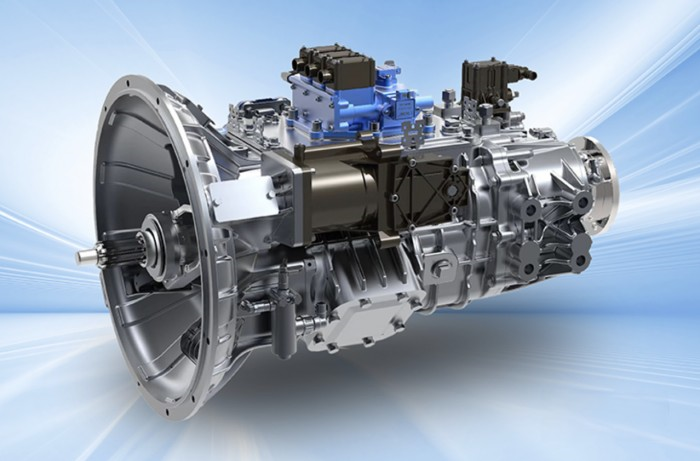 盤點陜汽德龍M6000優勢，助力卡友一路征戰“錢”途！