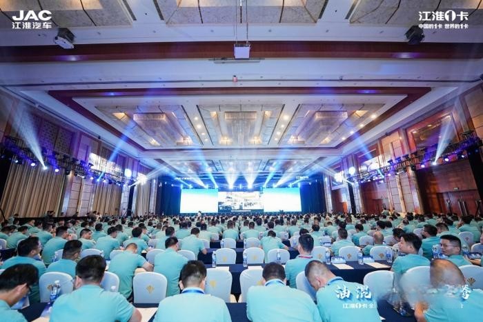 江淮1卡全系新品亮相 夢想家M6、新能源純電V6成亮點!