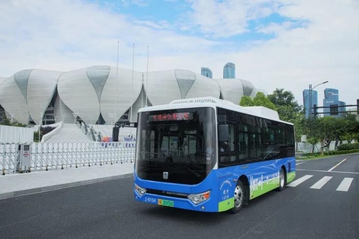 旗艦重卡首秀即是C位，遠程星瀚H成為亞運央視新聞智慧轉播指揮中心