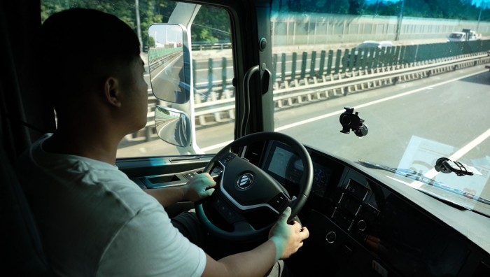 【我和我的銀河】接棒父輩的貨運使命,王歡駕駛銀河踏上新征程