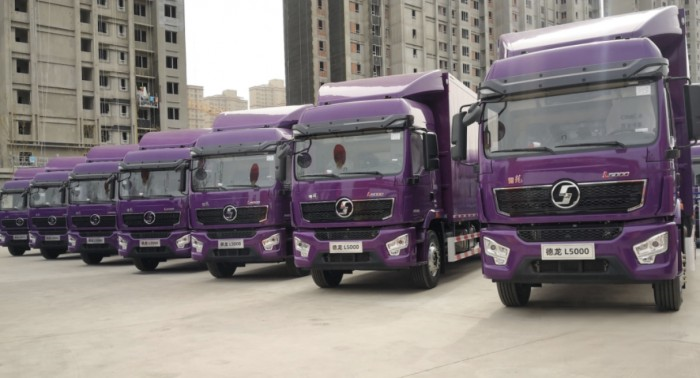 陜汽?中集一體化持續融合落地 德龍L5000廂式載貨車批量交付