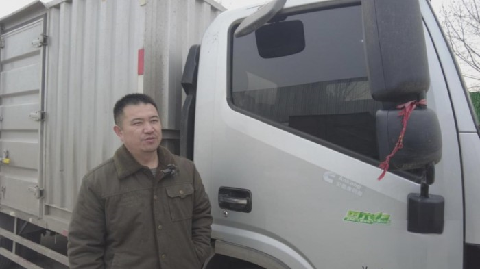 農(nóng)副產(chǎn)品運(yùn)輸，他用江淮1卡帥鈴和朋友們感受生活的美好