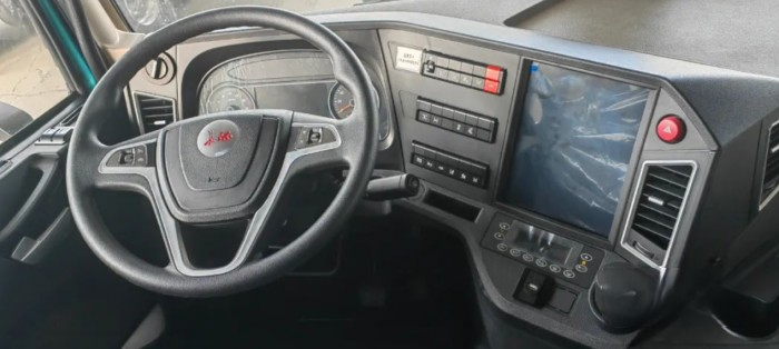 同為牽引車，你選“跑的遠”還是“拉的多”？