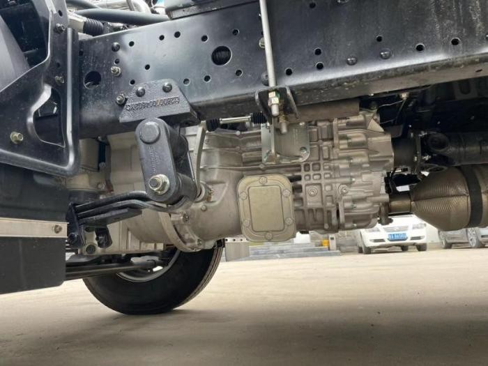 體驗采埃孚5擋手自一體變速箱 奧鈴玉兔III值得你來關注