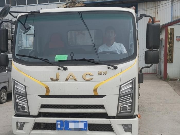 經(jīng)營家居20年，從雇車到買車，他的江淮1卡駿鈴為什么越來越多？