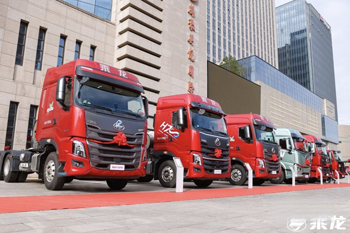 致敬奧運精神，乘龍打造“更輕更省更好”的天燃氣車