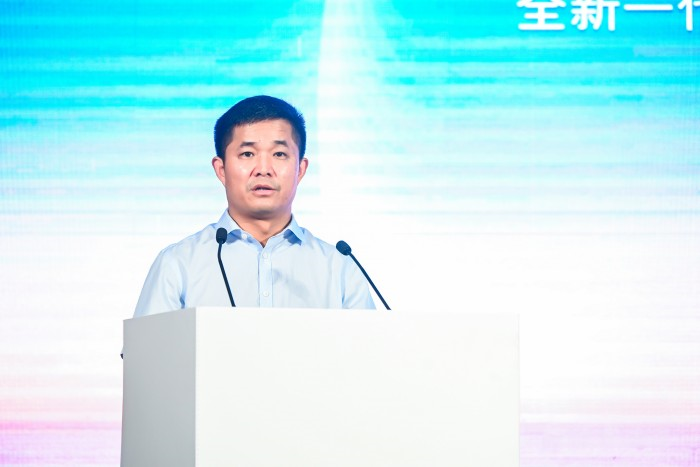 舒省更自由！ 歐航開(kāi)啟中國(guó)自動(dòng)擋中卡3.0時(shí)代