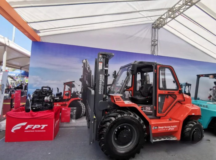 世界展示中國“智造”風(fēng)采 菲亞特動力科技攜手吉鑫祥亮相廣交會